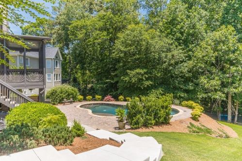 2465 Millwater Xing, Dacula GA  30019-3220 exterior