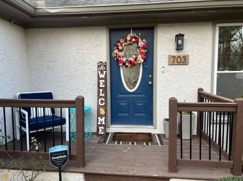 703 Allatoona Ln, Holly Springs, GA 30189-5171