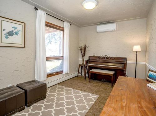 1481 19th Ave, Saint Paul MN  55112-5544 exterior