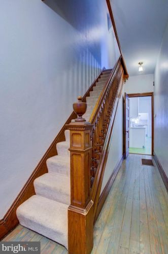 827 Walnut St, Lancaster PA  17602-2436 exterior