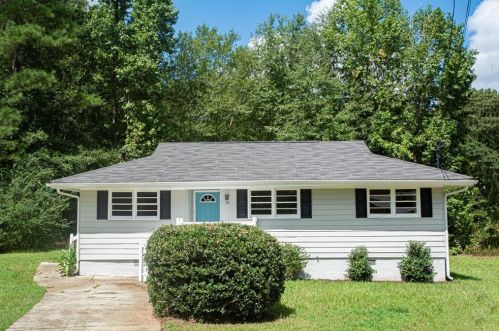 10 Park Ct, Newnan, GA 30263-1733