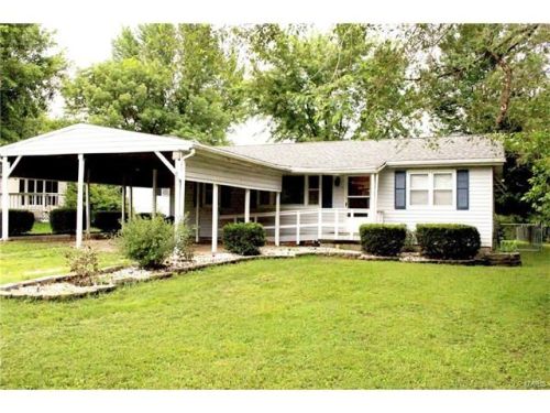 825 Mcginnis St, Lebanon, MO 65536-2654