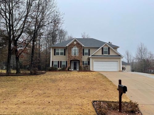 70 Bradley St, Porterdale, GA 30016-2585