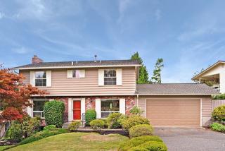 2021 139th Pl, Bellevue, WA 98005-4035
