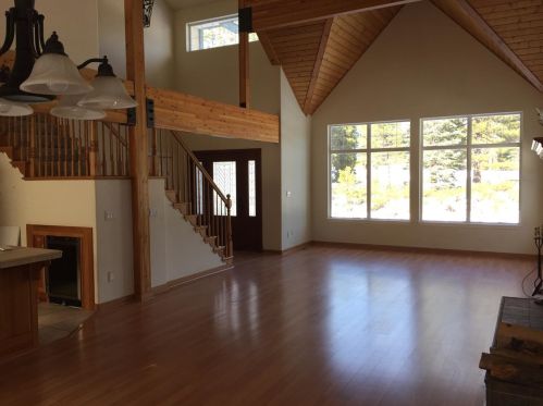 554 Dinsmore Dr, Peninsula Village, CA 96137-9651