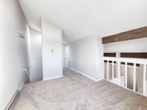 4064 Atchison Way, Denver CO  80014-7166 exterior