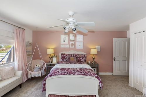 7539 Whitegate Ave, Riverside CA  92506-5455 exterior