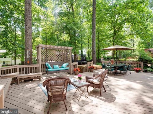 12705 Saylers Creek Ln, Herndon, VA 20170-2852
