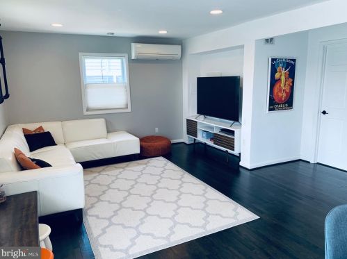 2233 Luzerne Ave, Silver Spring MD 20910-2135 exterior