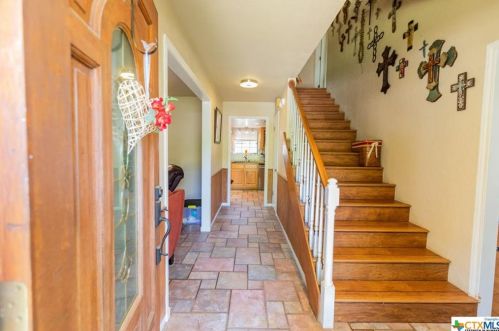 506 Pecos Trl, Morgans Point, TX 76513-1004