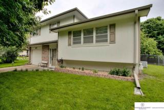 4867 Englewood Ave, Omaha, NE 68137-1340