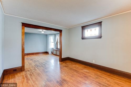 946 Cook Ave, Saint Paul MN  55106-3235 exterior