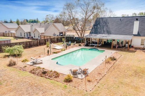 465 Bailey Dr, Jefferson GA  30549-7120 exterior