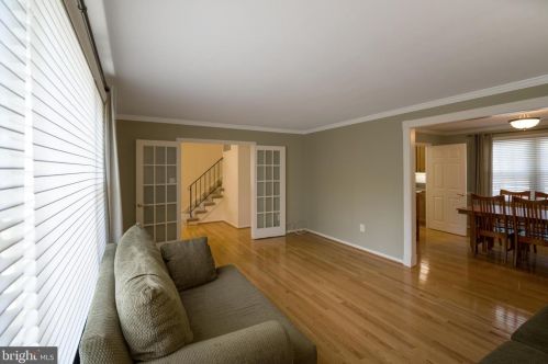 7206 Reservation Dr, Springfield VA  22153-1323 exterior