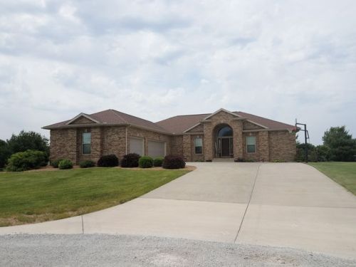 1379 County Road 2545, Ogden, IL 61859-9787