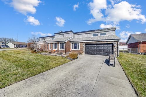 1700 Elaina Dr, Springfield, OH 45503-6440