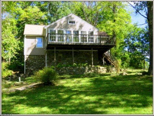 905 Ridge Rd, Fredon, NJ 07860-4533