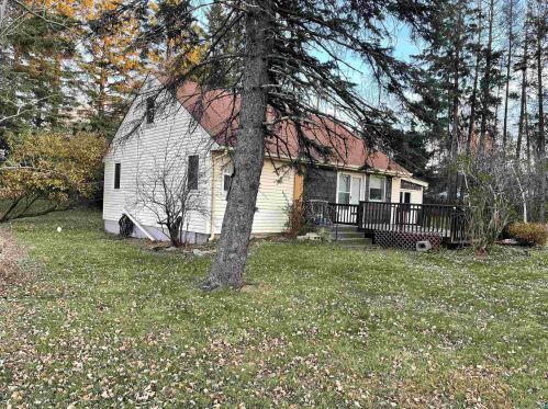 4088 Haines Rd, Duluth, MN 55811-1749