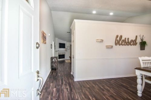 170 Deals Cir, Woodbine, GA 31569-2828
