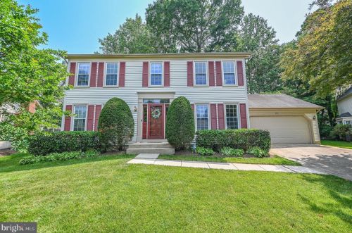 9513 Sloop Ct, Springfield, VA 22015-4518