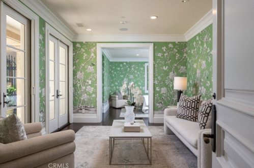 76 Golden Eagle, Irvine CA  92603-0309 exterior