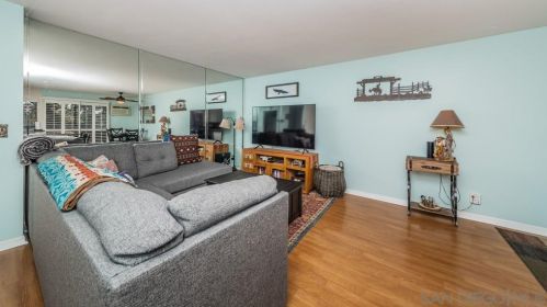 7858 Cowles Mountain Ct, San Diego, CA 92119-2545