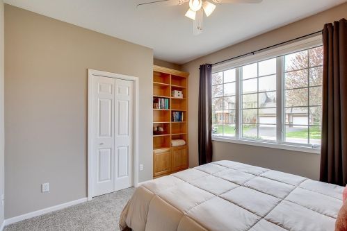 851 Heron Ave, Saint Paul MN  55128-5343 exterior