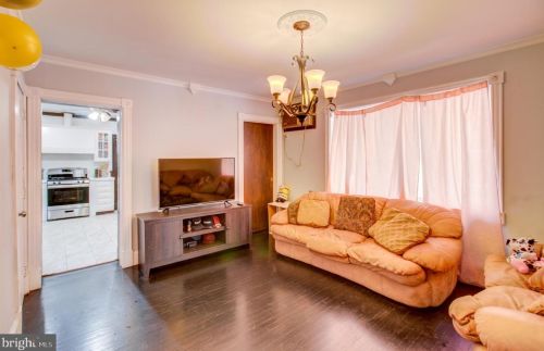 14 Morris Ave, Trenton NJ  08611-1131 exterior