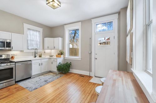 2612 Hemlock St, Cincinnati OH  45206-1608 exterior