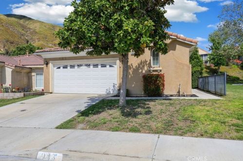 943 Torino Ave, San Jacinto, CA 92583-2966