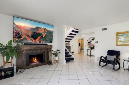 10925 Obsidian Ct, Santa Ana, CA 92708-1145
