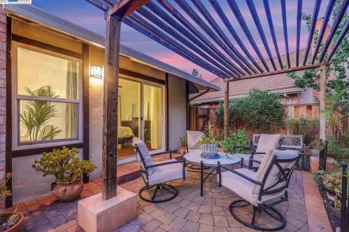 5442 Agostino Ct, Concord CA  94521-2421 exterior