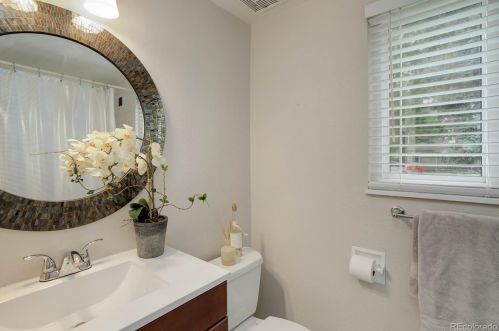 2644 High St, Denver CO 80210-5936 exterior