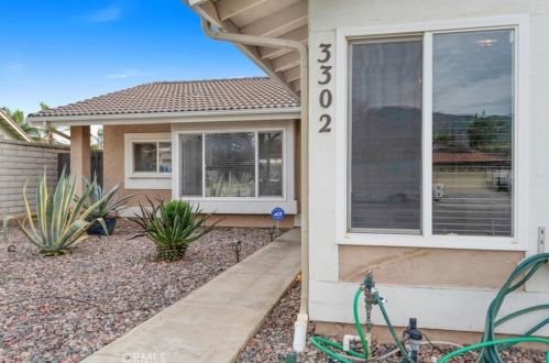3302 Felisa Ct, Riverside, CA 92509-1417