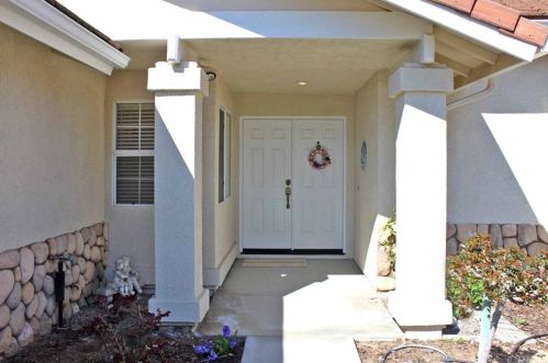 181 Stonebridge Ln, Lake Nacimiento, CA 93446-1926