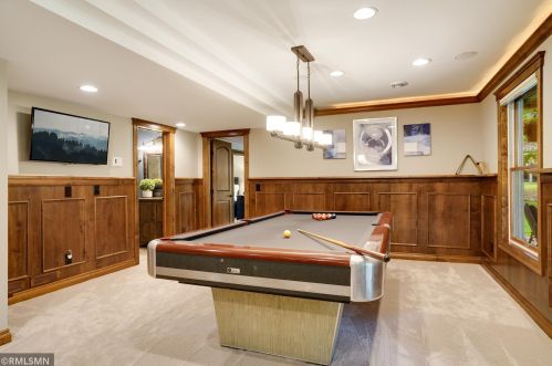 10147 Bridgewater Pkwy, Saint Paul MN  55129-8587 exterior