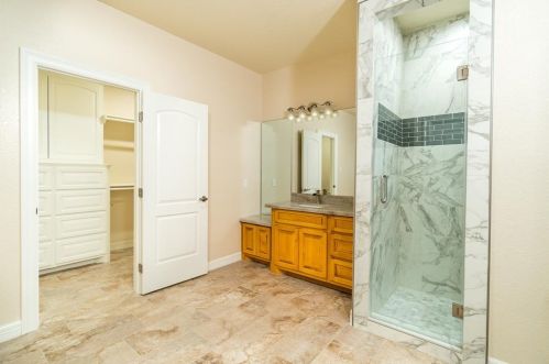 639 Tj Wright St, Angleton TX 77515-4355 exterior