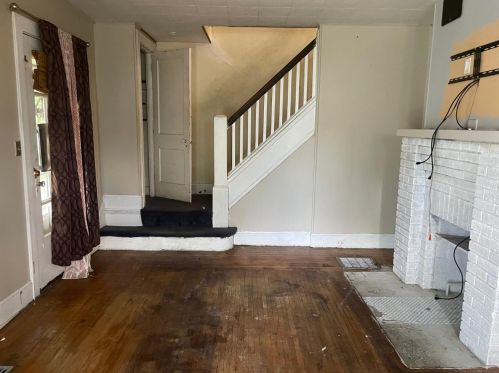 3300 Hewitt Crescent St, Cincinnati, OH 45207-1917