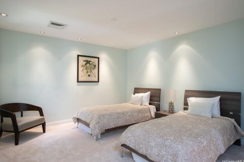 4463 Aukai Ave, Honolulu HI  96816-5209 exterior