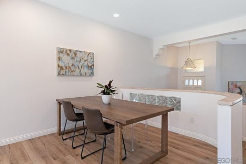 7112 Calabria Ct, San Diego, CA 92122-6016