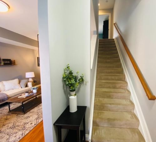 2528 Hackberry St, Cincinnati OH  45206-2145 exterior