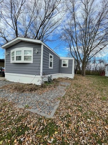 225 Blackthorn Rd, Matteson, IL 60443-2105