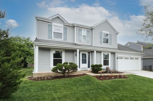 56 Mckinley Ln, Streamwood, IL 60107-2316