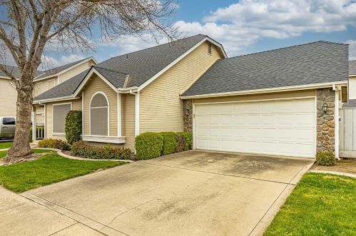 2004 Temescal Dr, Modesto, CA 95355-9173