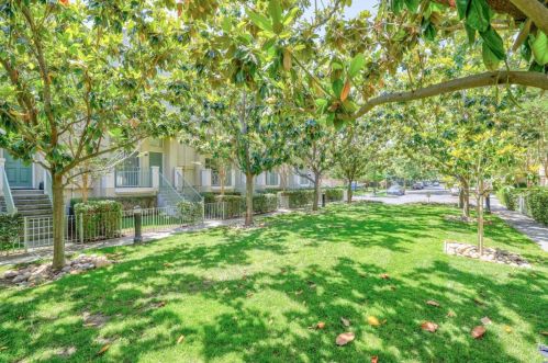 170 Owens Ct, Mountain View, CA 94043-5250