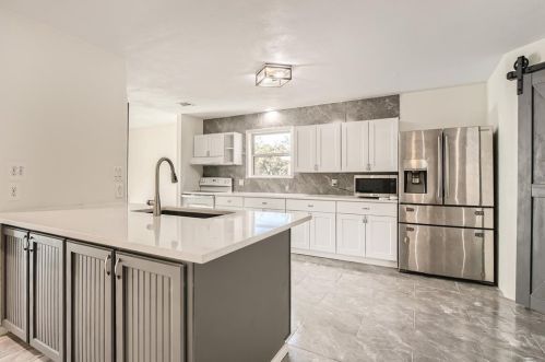 4028 Aragon Dr, Fort Worth TX  exterior