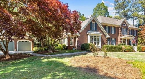 2252 Salient Rd, Marietta, GA 30064-1362