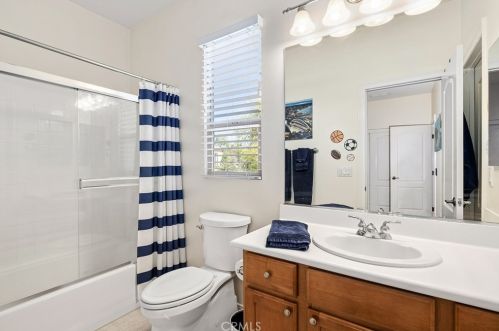 196 Vintage, Irvine CA  92620-2864 exterior