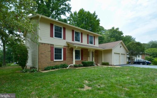 7208 Flower Tuft Ct, Springfield VA  22153-1508 exterior