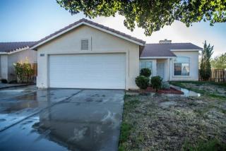 43367 33rd St, Lancaster, CA 93535-4949